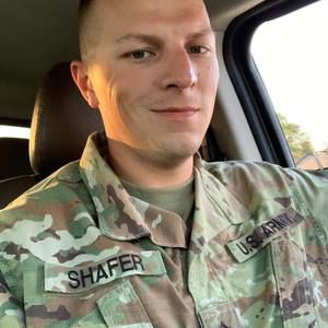 Meet your Posher, Zach